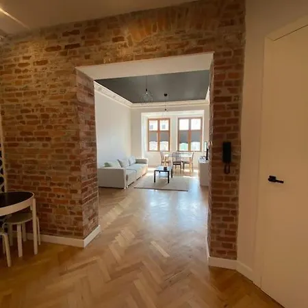 Wyjatkowy Apartament Blisko Rynku * 弗罗茨瓦夫