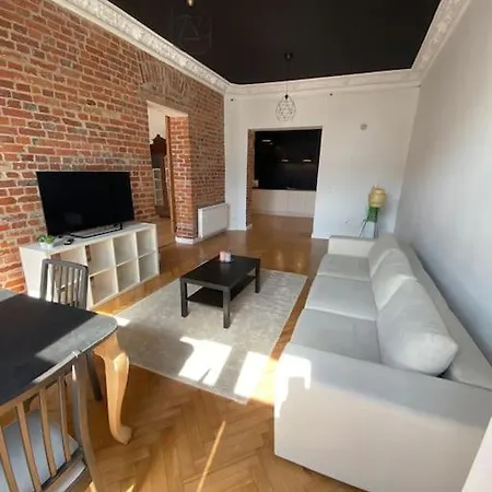 アパート Wyjatkowy Apartament Blisko Rynku ヴロツワフ